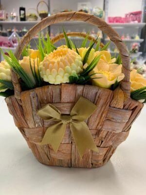 Цветя изработени с глицеринов ароматен сапун