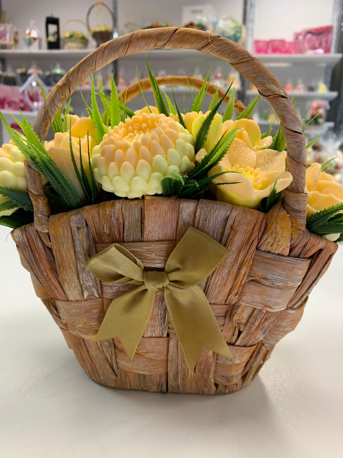 Цветя изработени с глицеринов ароматен сапун