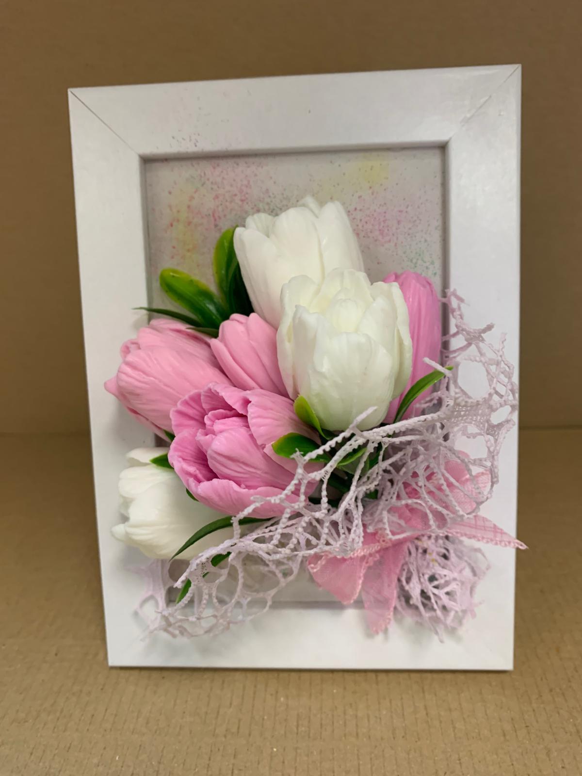 Цветя изработени с глицеринов ароматен сапун