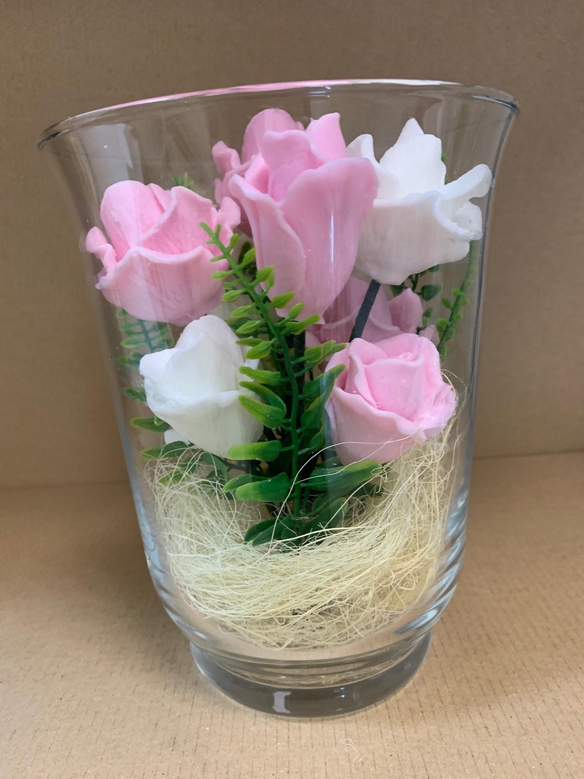 Цветя изработени с глицеринов ароматен сапун