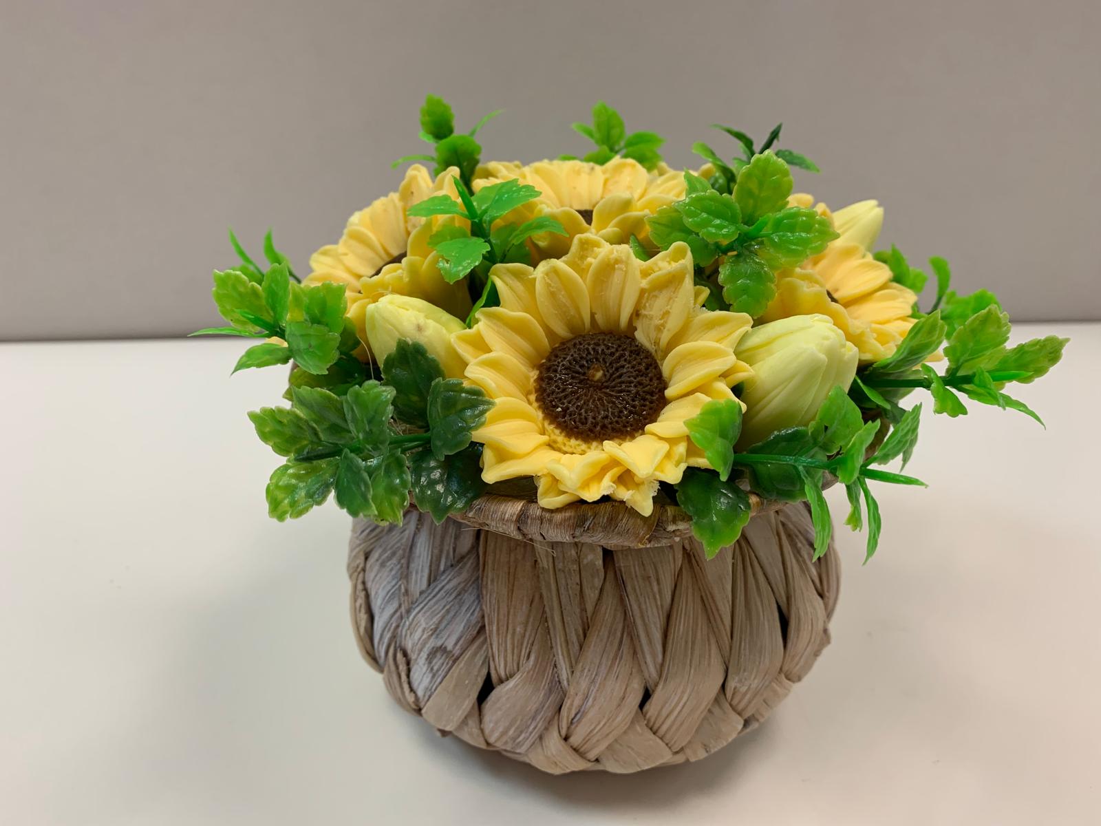 Цветя изработени с глицеринов ароматен сапун