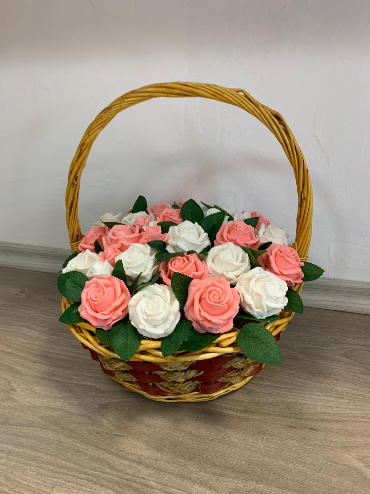 Цветя кошници изработени с глицеринов ароматен сапун универсален магазин 29 етаж 1 Стара Загора Център