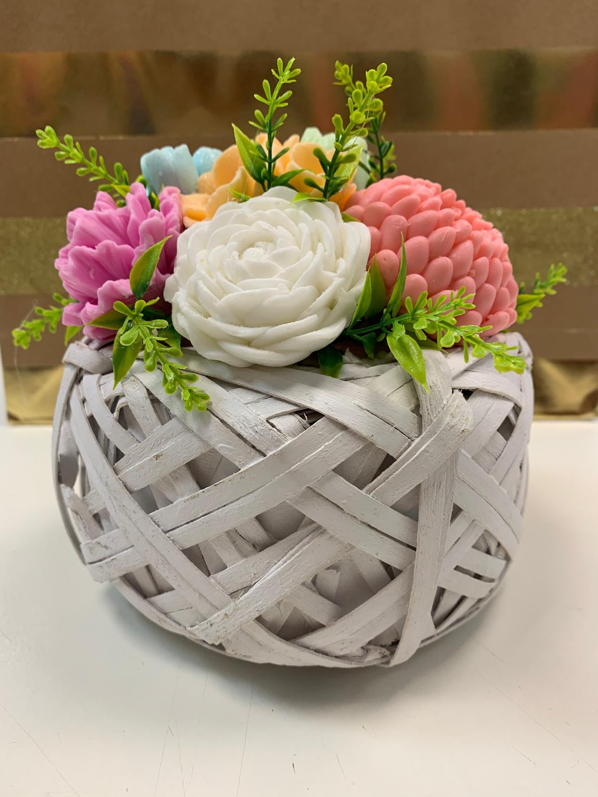 Цветя изработени с глицеринов ароматен сапун