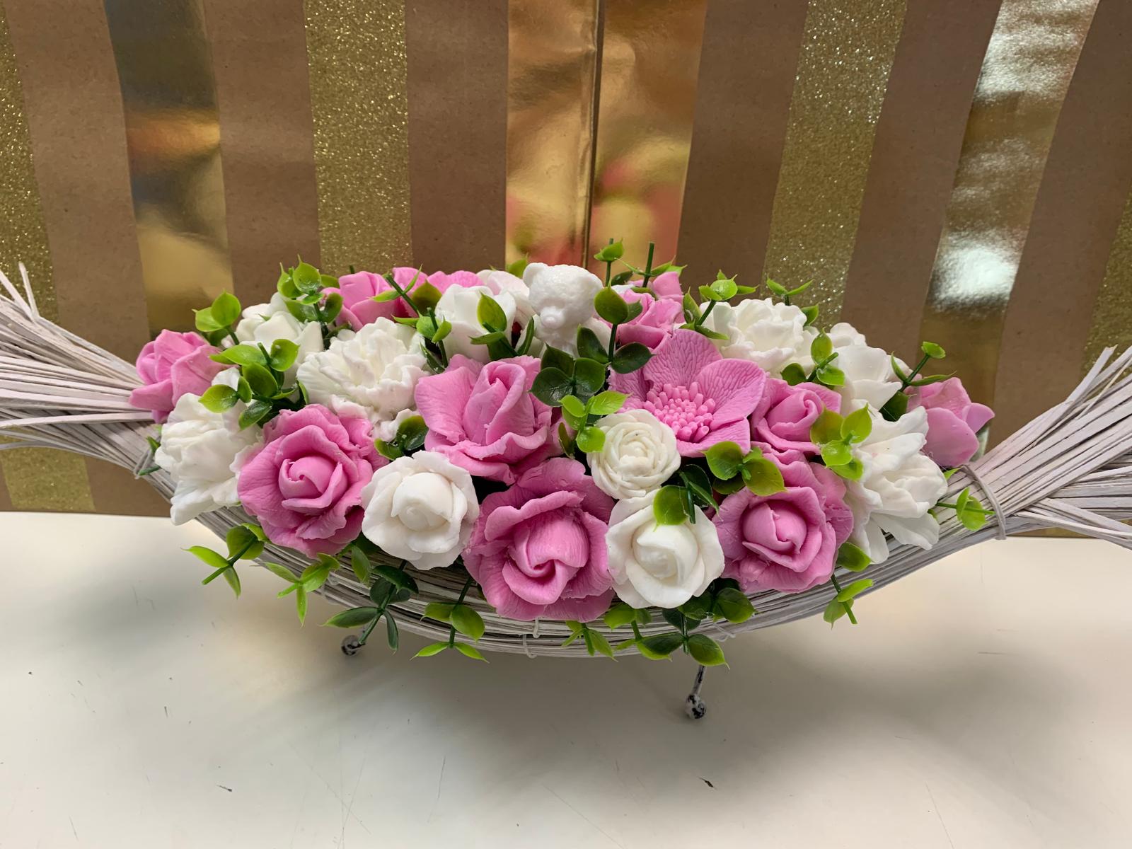 Цветя изработени с глицеринов ароматен сапун